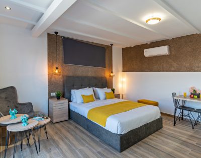 Rooftop apartment,in the heart of old town!